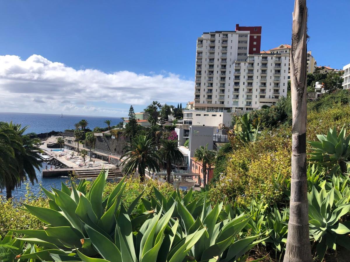 Beach Studio Apartment Funchal  Extérieur photo